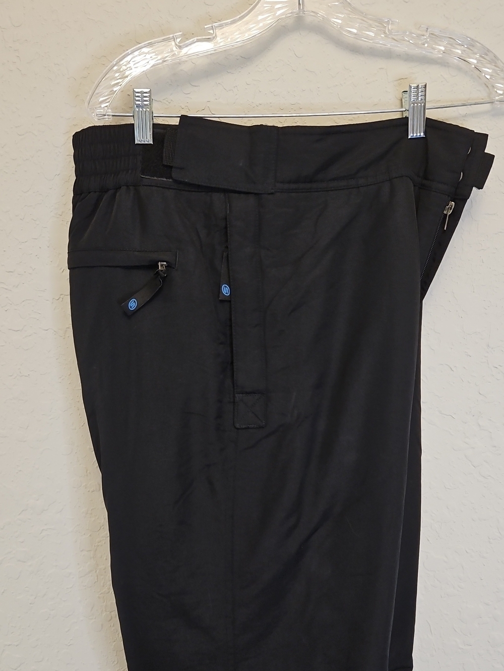 Slalom Men's Pull-on Black Snow/Ski Pants, Size Medium